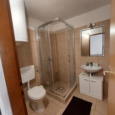 Sofija Apartmani Vir Exterior photo